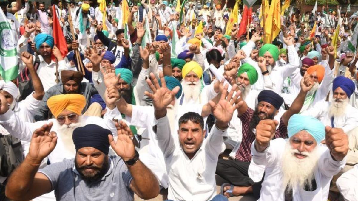   Farmers march to Delhi today talks stuck on MSP loan waiver Section 144 imposed in capital