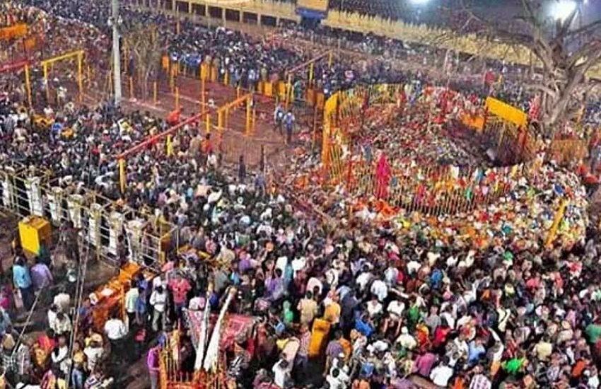 मेढ़ारम में समक्का और सरक्का देवी की पूजा शुरू... एक दिन में जुट रहे 5 लाख से ज्यादा श्रद्धालु, बढ़ेगी भीड़
