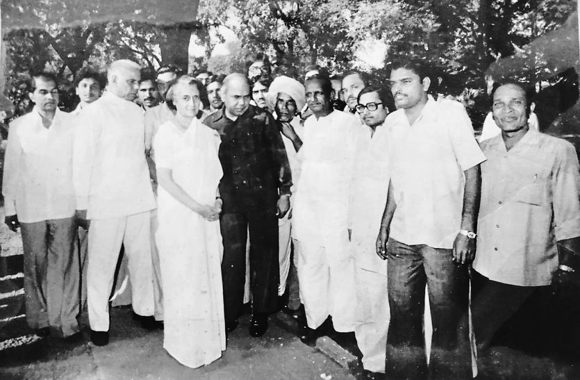 सन 1979 में इंगोरिया आ चुकीं इंदिरा गांधी, अब पोते राहुल गांधी ने किया विश्राम