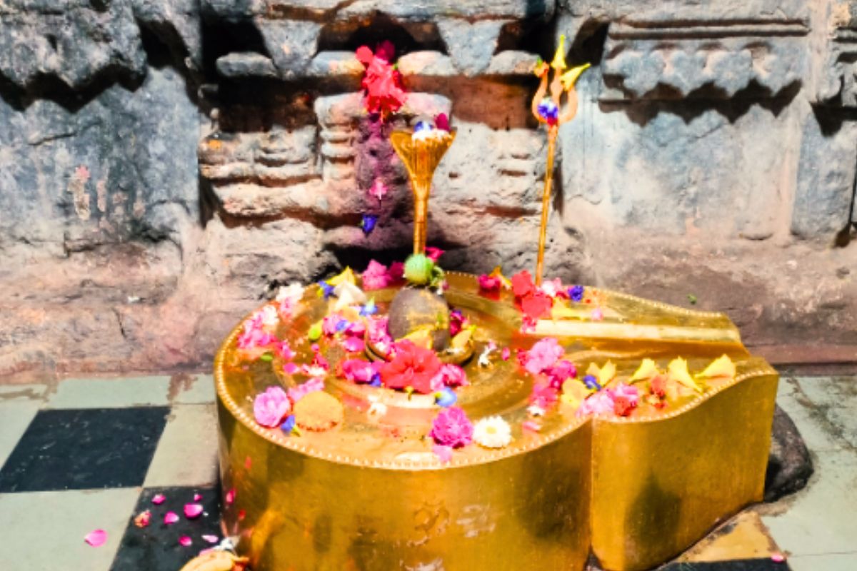 Mahashivratri 2024 : इस मंदिर में जल चढ़ाने से पूरी हो जाती हैं मनोकामनाएं, महाशिवरात्रि पर होती है गुप्त पूजा