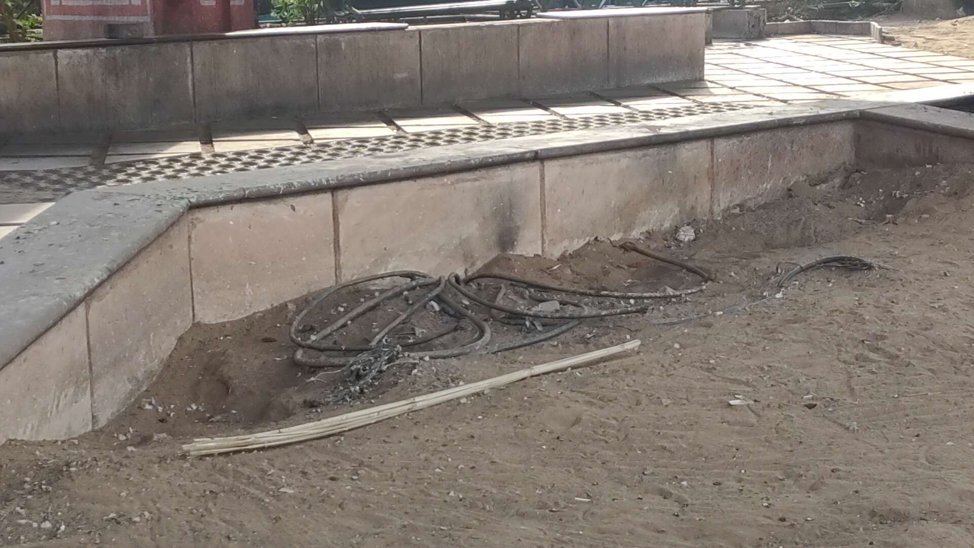 The beautification work done under Sanganer culvert is now ruined