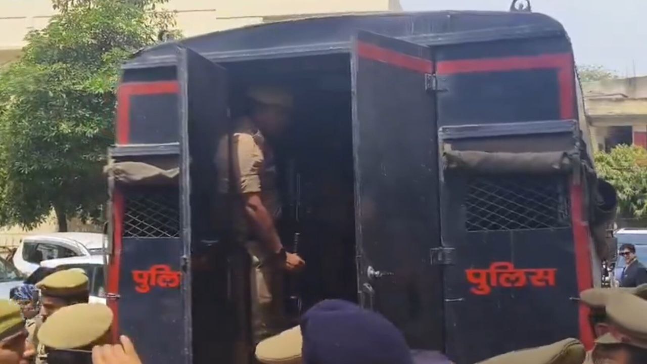 कानपुर: पुलिस के सुरक्षा घेरे से गैंगस्टर का आरोपी फरार, पेशी पर लाया गया था