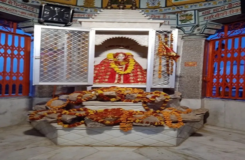 राजस्थान के इस शहर में शीतला माता के दर्शनों को उमड़ते हैं भक्त, जानें कब से भरेगा लक्खी मेला