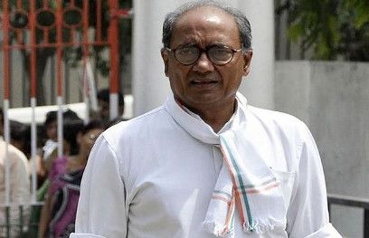 भूमि अधिग्रहण कानून पर अन्ना को कांग्रेस की तारीफ करनी चाहिए