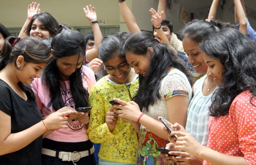 Bagalore:CBSE examination, 99.67% student success कॉलेजों में ऑनलाइन संग ऑफलाइन प्रवेश शुरू