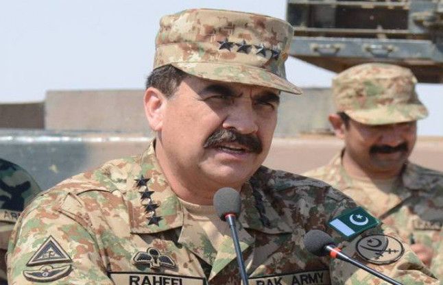Raheel Sharief पाकिस्तान में नौ आतंकियों को फांसी की सजाः राहील शरीफ