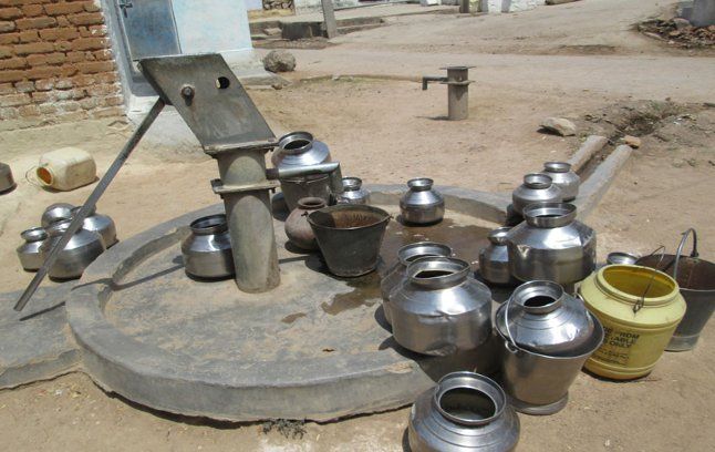 Karauli photo अवैध कनेक्शनों के खिलाफ कार्रवाई के निर्देश