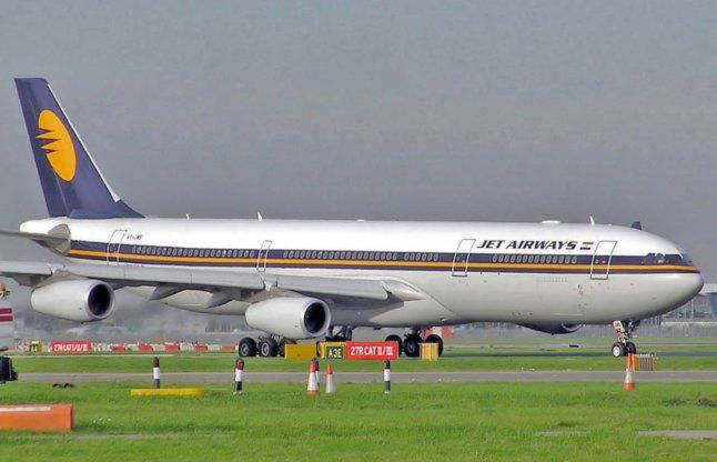 jet airways तीन विमानन कंपनियों पर 258 करोड़ का जुर्माना