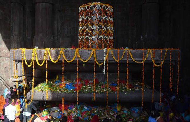 Bhojpur Temple सावन का पहला सोमवार, कीजिए महादेव के अद्भुत शिवलिंग के दर्शन