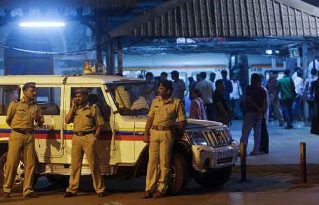 mumbai police आतंकी संगठन जैश-ए-मोहम्मद के निशाने पर मायानगरी
