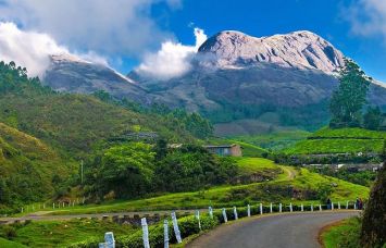 Most Beautiful hill station of india, called 'Paradise on Earth' ये है भारत का सबसे खूबसूरत हिल स्टेशन, कहा जाता है