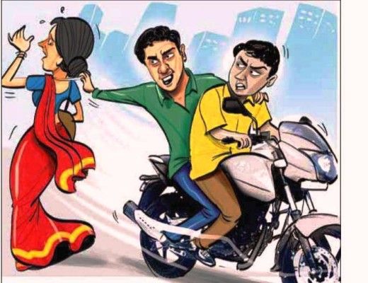 दिनदहाड़े महिला के गले से सोने की चेन छीनकर बाइक सवार फरार दिनदहाड़े महिला के गले से सोने की चेन छीनकर बाइक सवार फरार