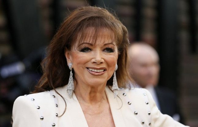 Jackie Collins प्रख्यात उपन्यासकार जैकी कॉलिन्स का निधन