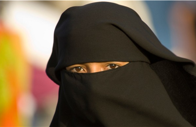 muslim women पति की लम्बाई है कम, पत्नी लेना चाहती है तलाक