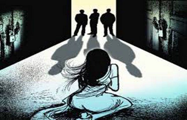 Gang Rape नोट बदलने का झांसा देकर महिला से गैंगरेप