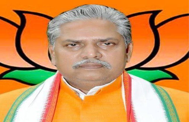 DR. Prem Kumar bihar, bihar CM 2015, Battle in bi भाजपा नेता प्रेम कुमार बोले- गर्ल्स हॉस्टल में मेल गार्ड होंगे तो ऐसा ही होगा