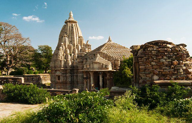 devdi mandir ranchi मां दुर्गा के इस मंदिर में पूजा करने पर कभी मैच नहीं हारते धोनी