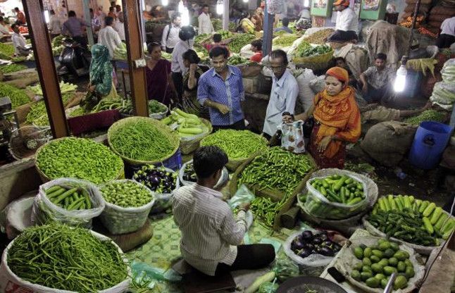 Wholesale Inflation थोक महंगाई 17 महीने बाद बढ़ी, खाने पीने की चीजें हुई महंगी