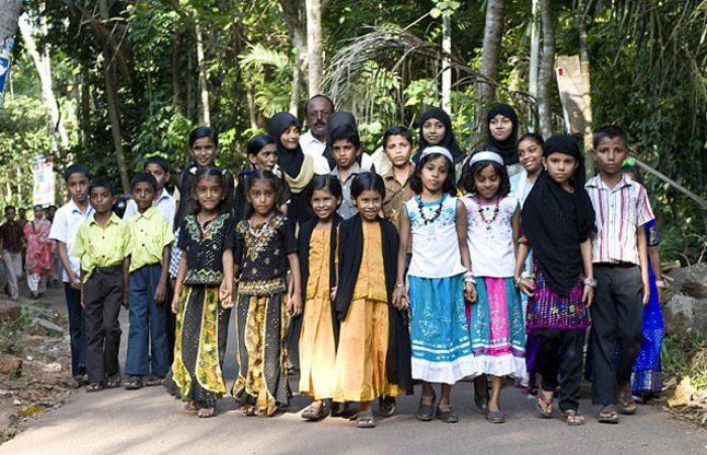 twins village अनोखा गांव, जहां सिर्फ जुड़वां बच्चे ही पैदा होते हैं