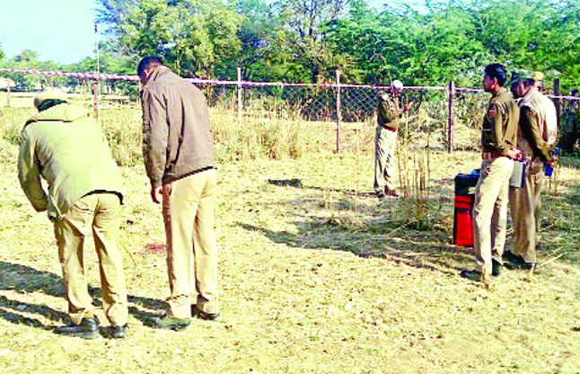 rajsamand खेत में मिली क्षत-विक्षत लाश, हत्या की आशंका