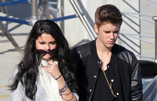 justin bieber-selena gomez भारत में शो को लेकर उत्साहित हैं जस्टिन बीबर