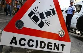 accident दो सड़क दुर्घटनाओं में एक की मौत और तीन घायल