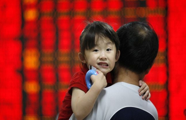 China Finally Lifts One Child Policy - चीन ने आधिकारिक तौर पर एक बच्चा नीति  खत्म की | Patrika News