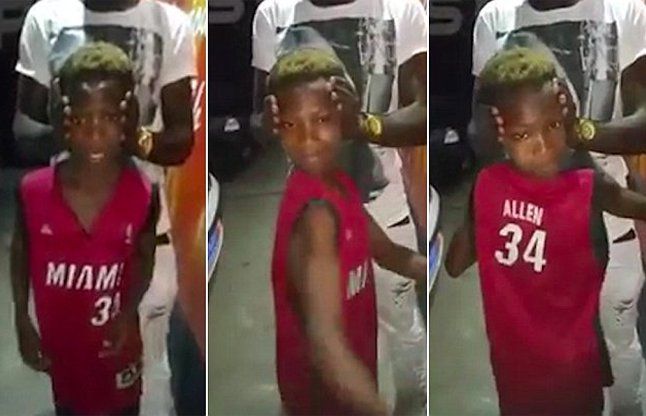 Viral Video गजब, अपनी गर्दन को 180 डिग्री तक घुमा लेता है ये बच्चा, देखें वीडियो