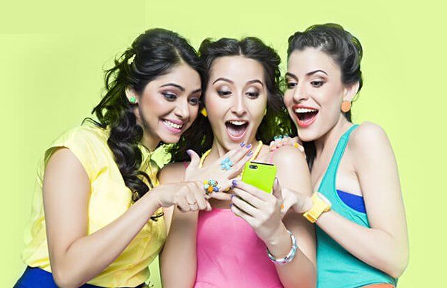 Mobile phone buying tips नए साल में नया स्मार्टफोन लेने जा रहे हैं तो ध्यान रखें ये 5 जरूरी बातें
