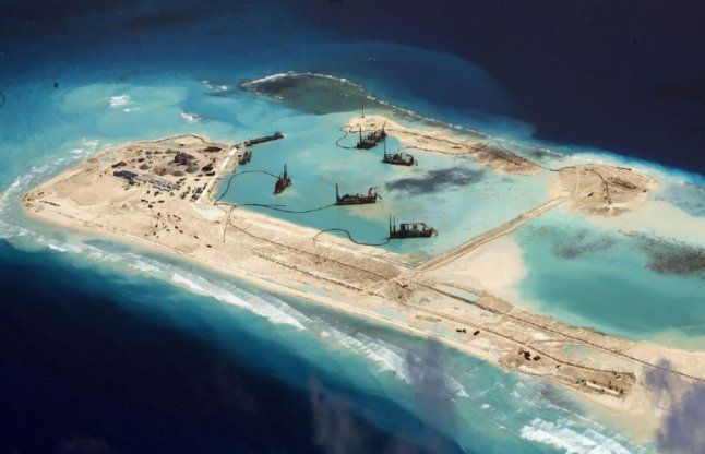 China plane landings in south china sea दक्षिणी चीन सागर विवाद: अमरीका की चेतावनी, चीन भी अड़ा