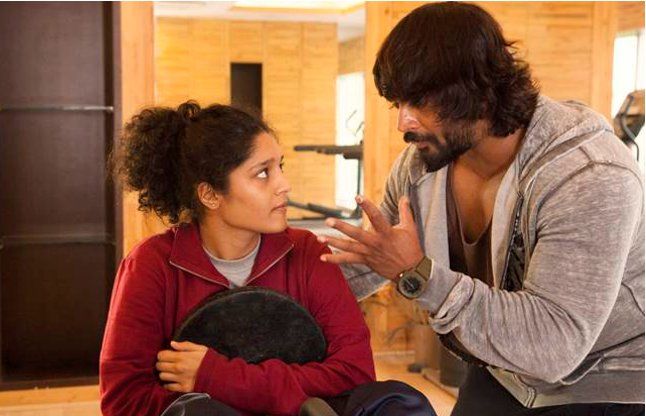 khadoos MOVIE REVIEW : बॉक्सिंग का अंदाज 'साला खड़ूस'