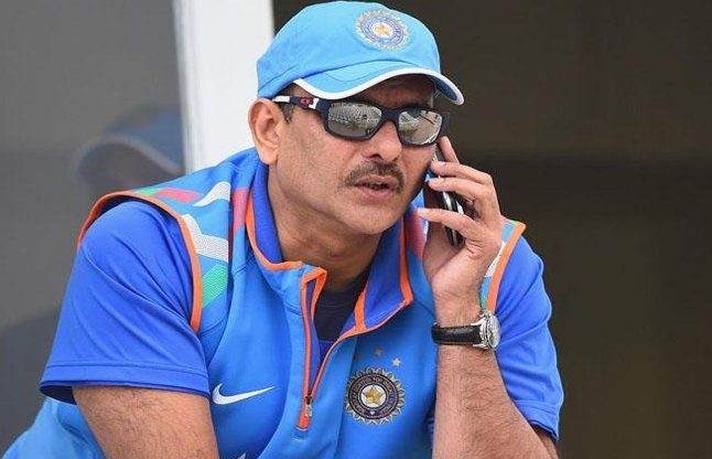 Ravi shastri मैदान पर विराट तलवार की तरह चलाते है बल्ला: रवि शास्त्री