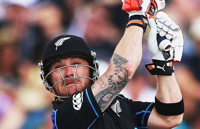 Brendon McCullum मैकुलम की ताबड़तोड़ बल्लेबाजी, ODI का 200वां छक्का जड़ लिया संन्यास