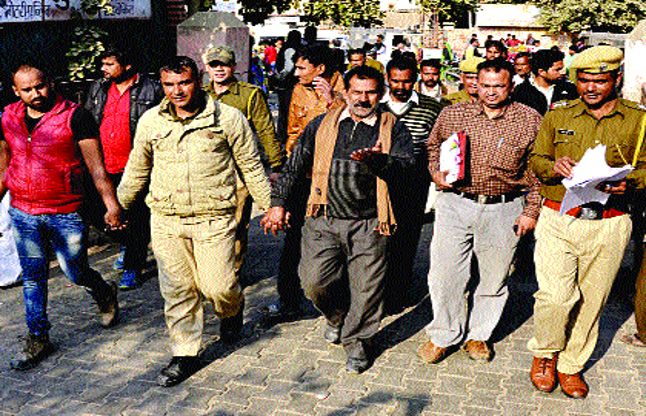 bharatpur लैपटॉप में छिपे राज से पुलिस को आस