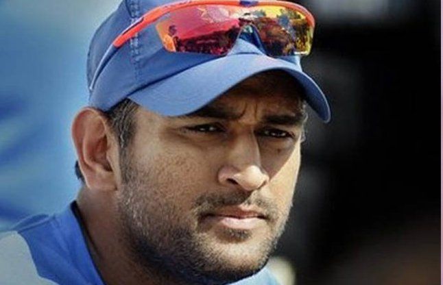 MS Dhoni ...तो धोनी ने अपने नाम किया ये एक और अनोखा रिकॉर्ड