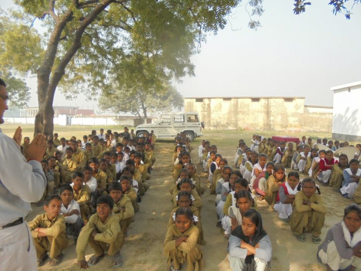 primary school शिक्षा विभाग की लापरवाही से मौत का ग्रास बन रहे बच्चे