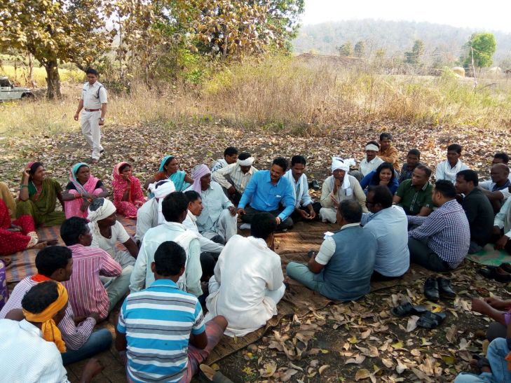 panchayat news 7 साल बाद 22 आदिवासी परिवारों को मिली आजादी