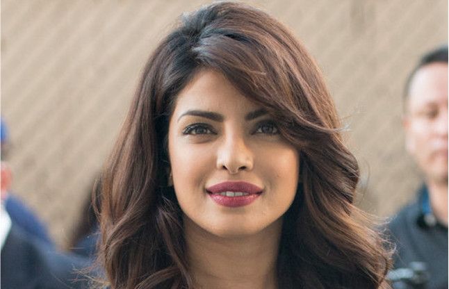priyanka chopra विक्टोरिया के सीक्रेट 'WHAT IS SEXY' लिस्ट में शुमार हुईं PC