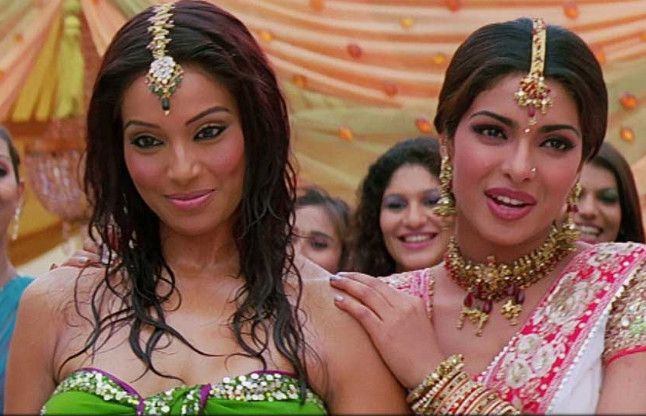 priyanka chopra प्रियंका ने TWITTER पर बिपाशा को दी शादी की बधाई, जानिए क्या कहा?