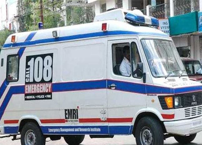 police man injured in accident in ujjian, know abo सिंहस्थ ड्यूटी करने आये जवान को आयशर ने रौंदा, गंभीर हालत में जिला अस्पताल में भर्ती
