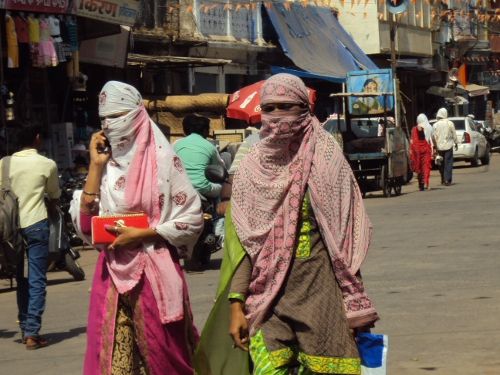 balaghat शनिवार को रवि ने उगली आग