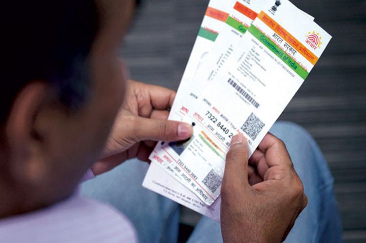 aadhar card जल्द ही डेबिट या क्रेडिट कार्ड की तरह Aadhar Card से कर सकेंगे पेमेंट!