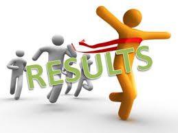 up board result मुलायम के संसदीय क्षेत्र के बच्चे टॉप पर, मोदी के छात्र फिसड्डी