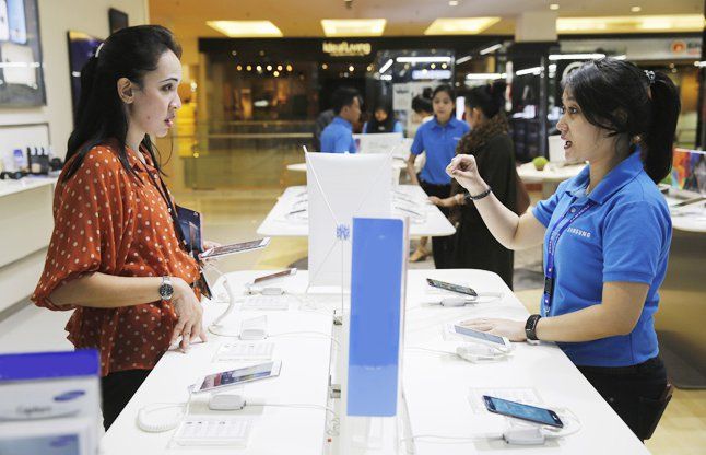 New Smartphone shopping नया स्मार्टफोन लेते ही सबसे पहले जरूर करें ये 5 काम