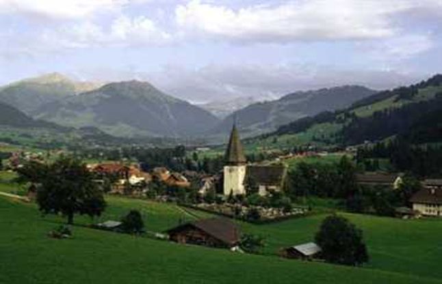 Switzerland छोटा देश, बड़ी सीख