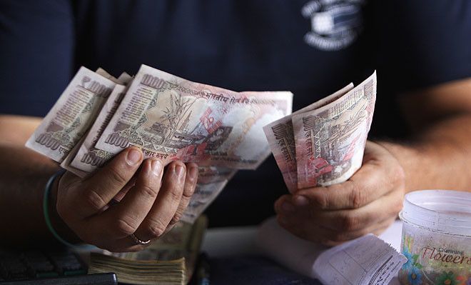 college fees MP: 12वीं यदि 85 फीसदी नंबर्स से पास, तो ये बड़ी खबर आपके लिए...