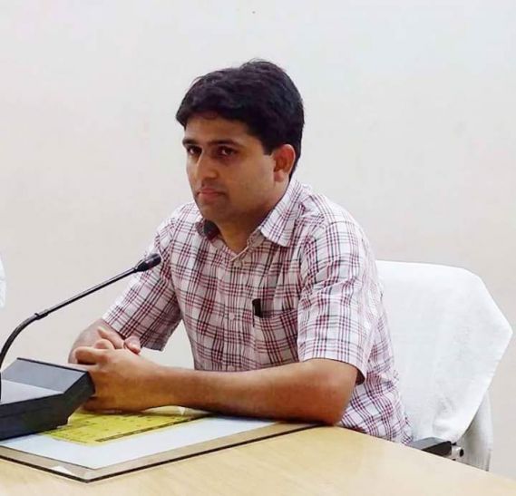 dm varanasi BREAKING NEWS डीएम की ताबड़तोड़ बैटिंग से बोल्ड स्वास्थ्य महकमा