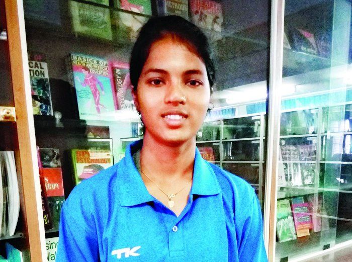 namita chandel नदी पार कर जाती थी स्कूल, आज दुनिया में कर रहीं INDIA का नाम