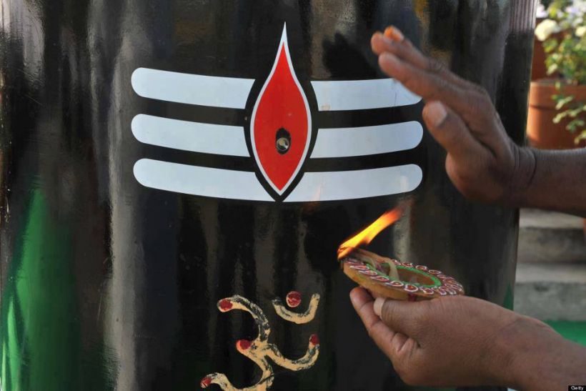 Lord shiva, Shivling, shiva, shiv-parvati, Monster, narmada, comes to himself, Worship, pooja, puja, belpatri, bhedaghat, chousath yogini mandir jabalpur, banasur यहां मौजूद हैं राक्षस के बनाए शिवलिंग, शिव-पार्वती विवाह की अकेली मूर्ति