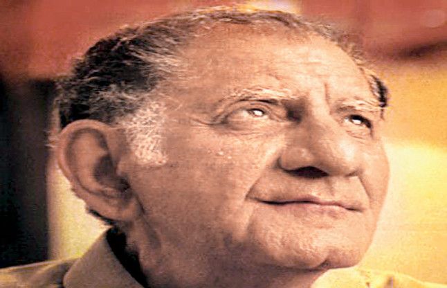 Anand Bakshi गीतकार नहीं, गायक बनने की तमन्ना रखते थे आनंद बख्शी